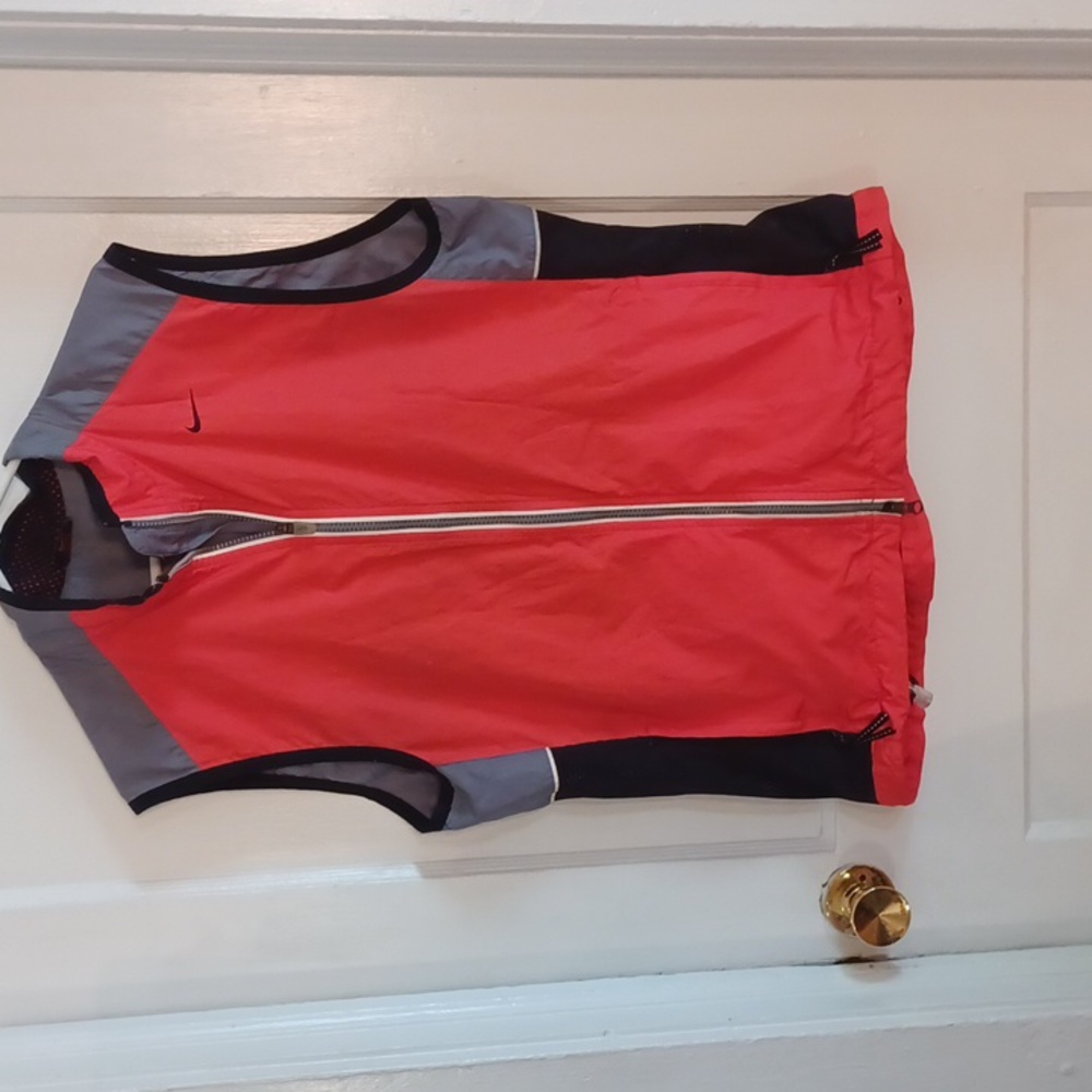 Nike vest women's size xlarge 16-18 running vest